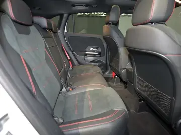 Mercedes-Benz GLA 35 AMG 4M AMG 360 MULTIB.DIST.PANO NIGHT