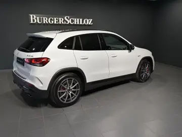 Mercedes-Benz GLA 35 AMG 4M AMG 360 MULTIB.DIST.PANO NIGHT