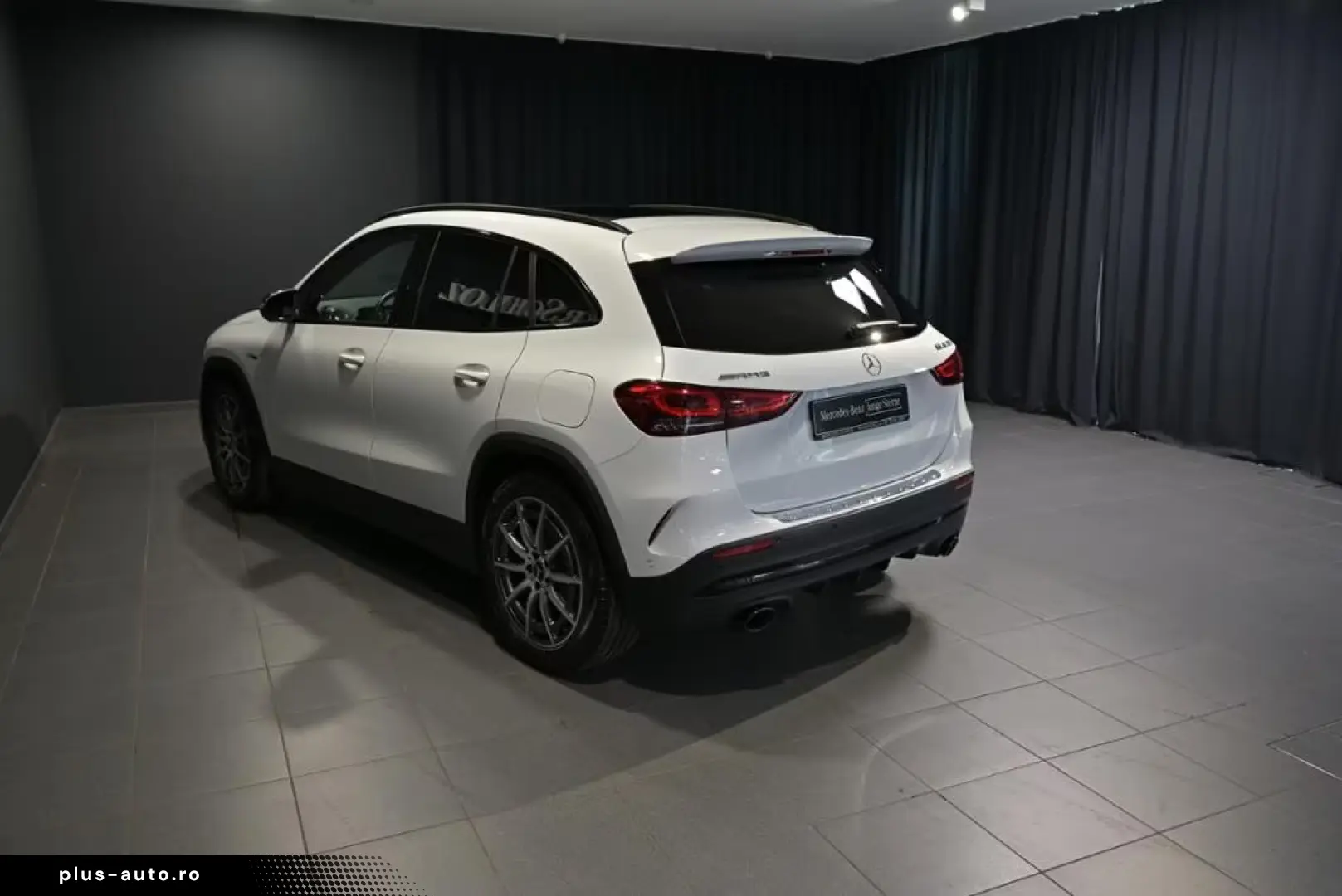 Mercedes-Benz GLA 35 AMG 4M AMG 360 MULTIB.DIST.PANO NIGHT