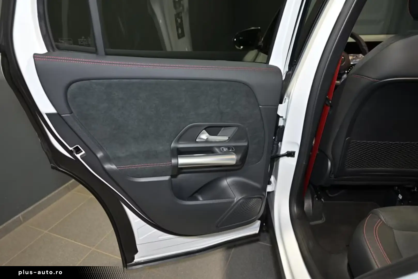Mercedes-Benz GLA 35 AMG 4M AMG 360 MULTIB.DIST.PANO NIGHT