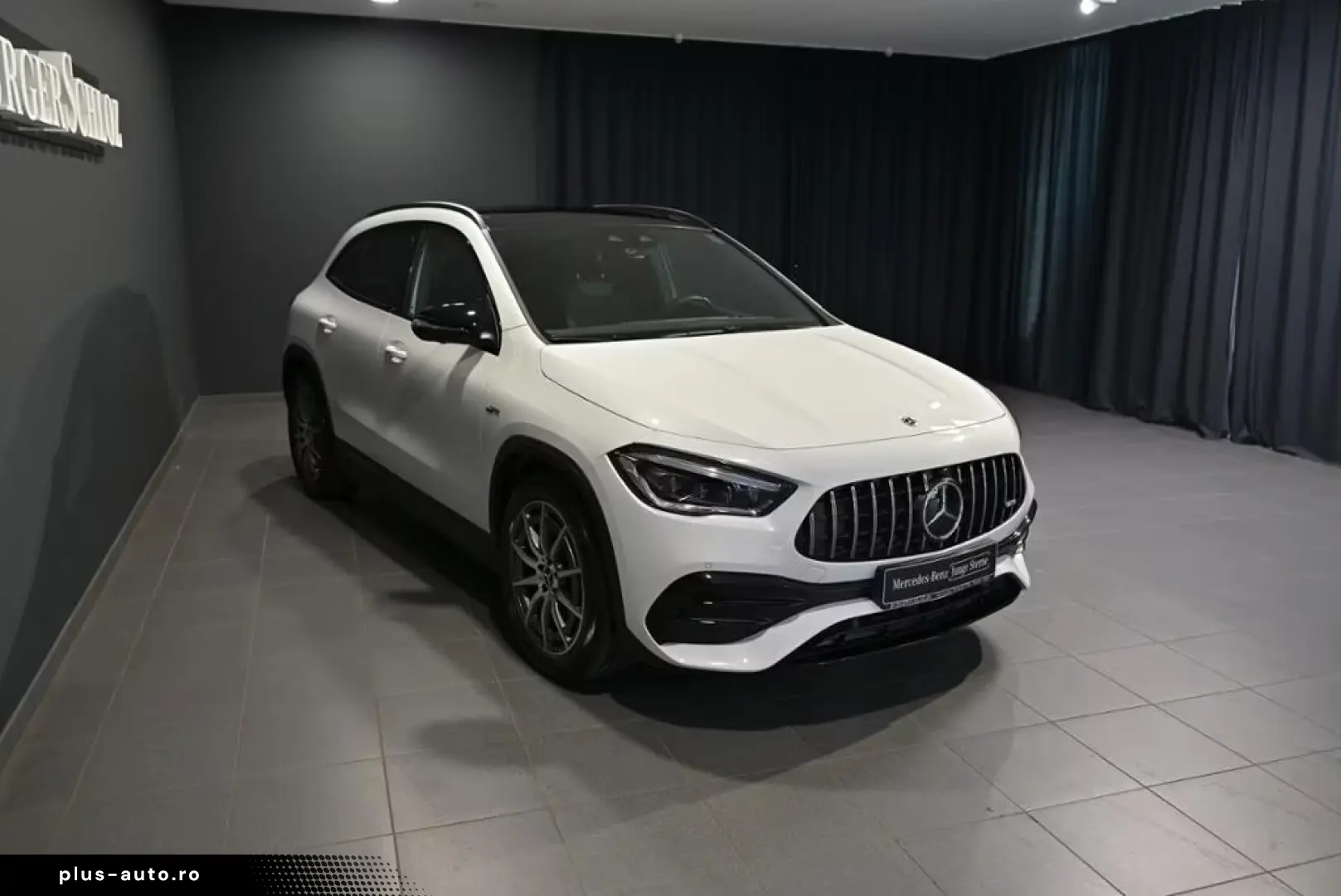 Mercedes-Benz GLA 35 AMG 4M AMG 360 MULTIB.DIST.PANO NIGHT