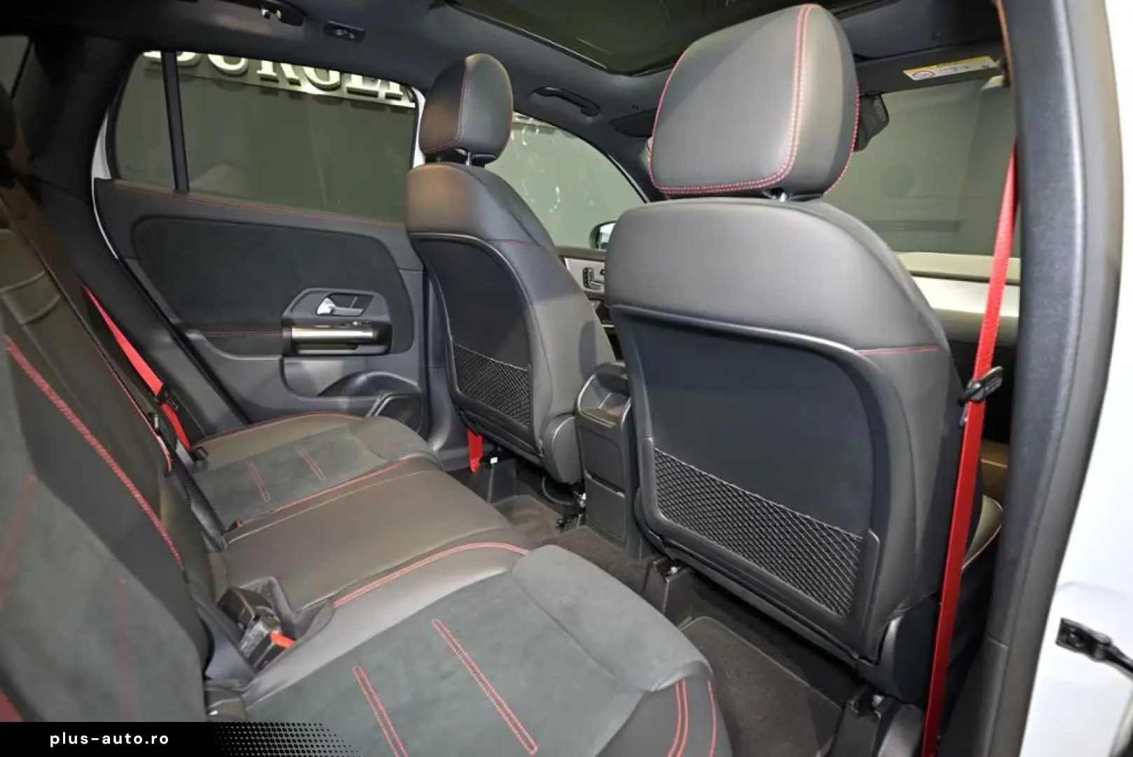 Mercedes-Benz GLA 35 AMG 4M AMG 360 MULTIB.DIST.PANO NIGHT