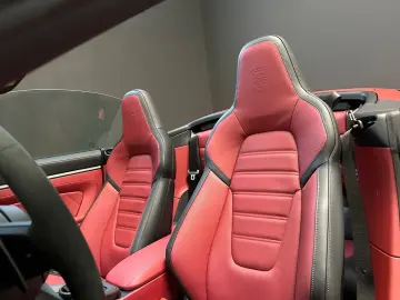 Porsche 992 .2 Turbo S Cabrio PASM BURMESTER