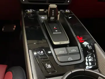 Porsche 992 .2 Turbo S Cabrio PASM BURMESTER