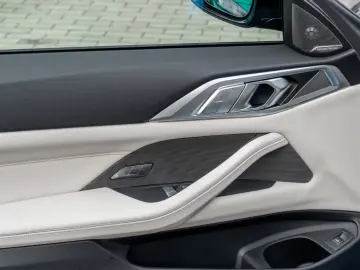 BMW M4 Competition M xDRIVE