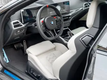 BMW M4 Competition M xDRIVE