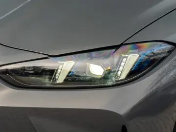 BMW M4 Competition M xDRIVE