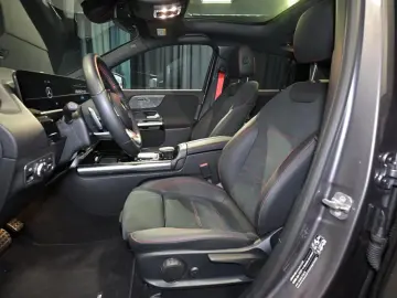 Mercedes-Benz GLA 35AMG 4M PANO AHK MULTIB KEYL RFK