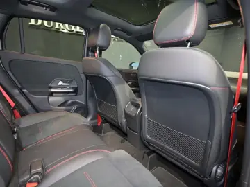 Mercedes-Benz GLA 35AMG 4M PANO AHK MULTIB KEYL RFK