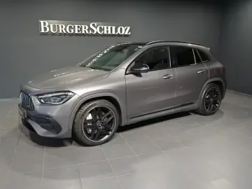 Mercedes-Benz GLA 35AMG 4M PANO AHK MULTIB KEYL RFK
