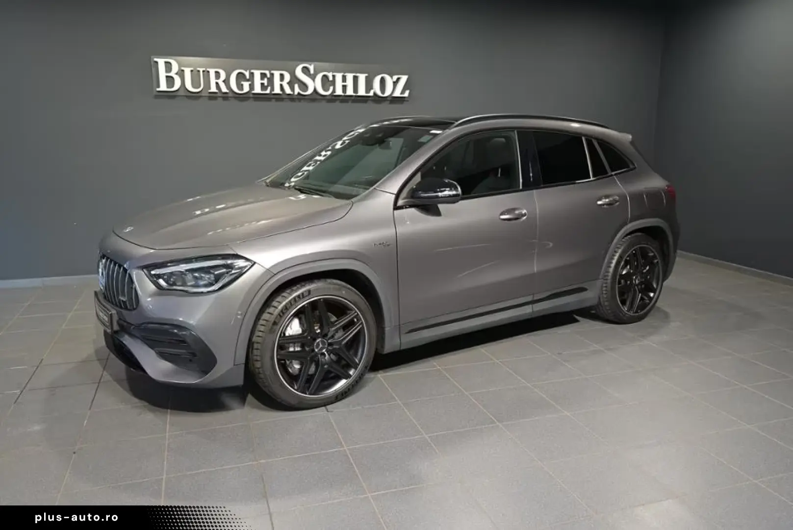 Mercedes-Benz GLA 35AMG 4M PANO AHK MULTIB KEYL RFK