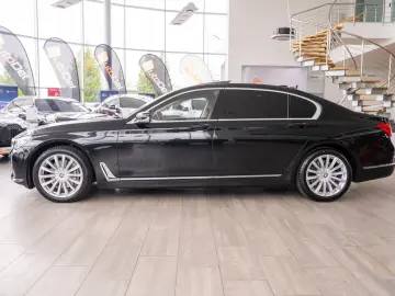 BMW Seria 7 740LD XDRIVE