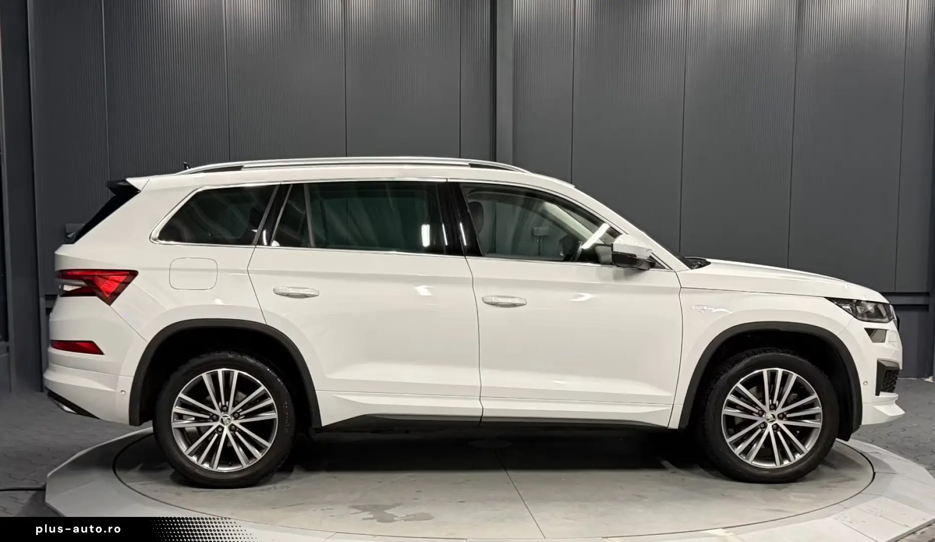 Skoda Kodiaq L&K 4x4  LEDER MASSAGE 360