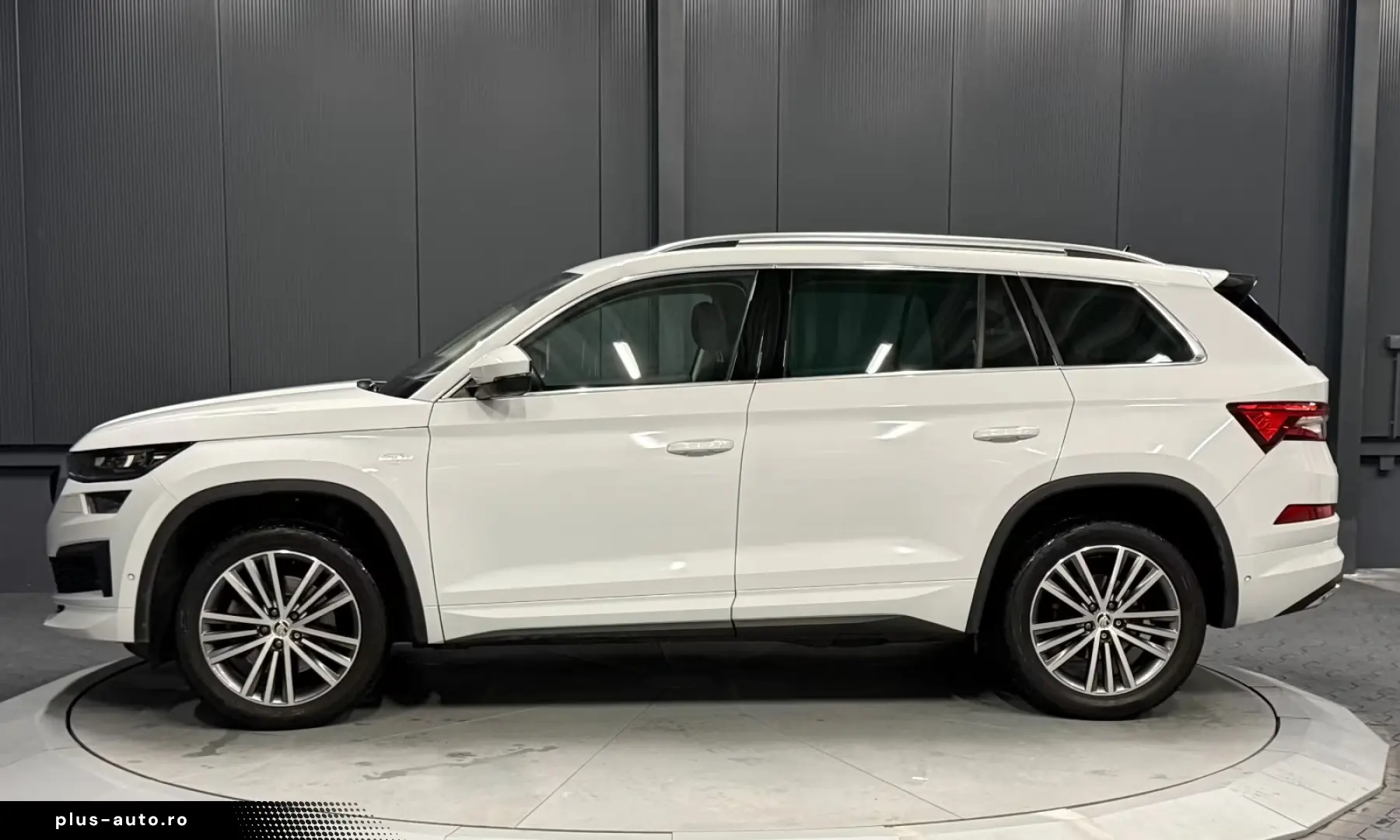 Skoda Kodiaq L&K 4x4  LEDER MASSAGE 360