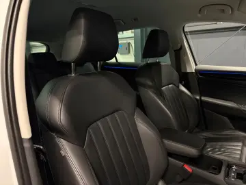 Skoda Kodiaq L&K 4x4  LEDER MASSAGE 360