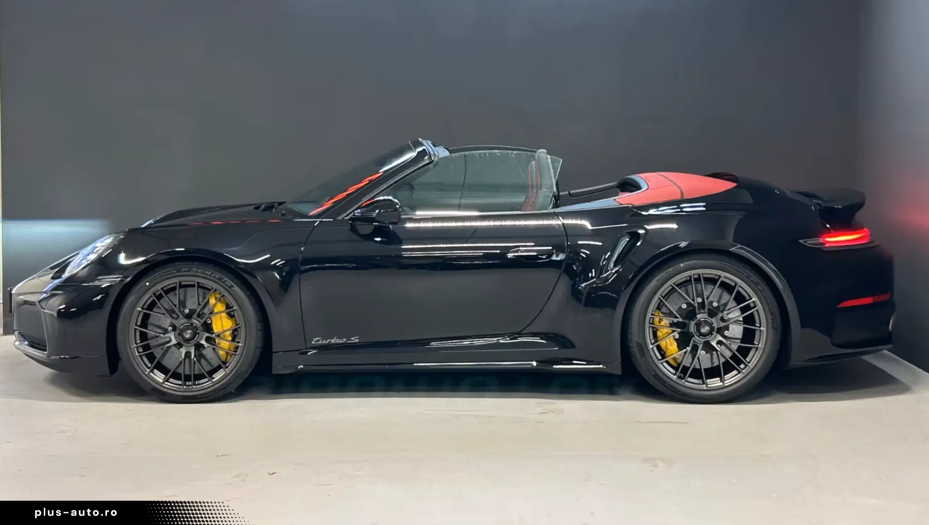 Porsche 992 .2 Turbo S Cabrio PASM BURMESTER