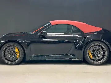 Porsche 992 .2 Turbo S Cabrio PASM BURMESTER