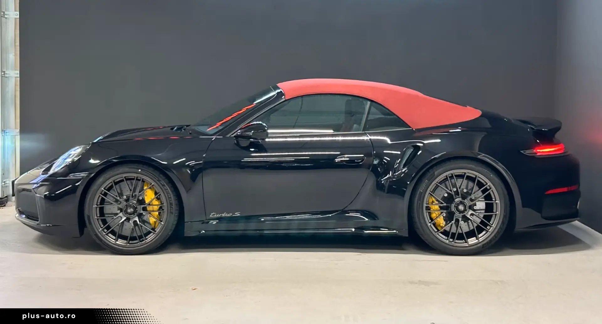 Porsche 992 .2 Turbo S Cabrio PASM BURMESTER