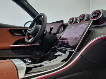 MERCEDES-BENZ Třídy C C 300 d 4MATIC AMG Style Edition