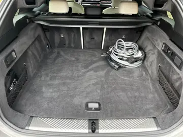 BMW 550 e Tour MSport DAP Pano Leder