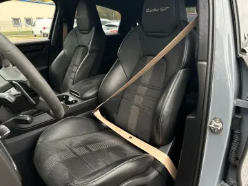 PORSCHE Cayenne Coupé Turbo GT Carbon