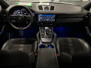 PORSCHE Cayenne Coupé Turbo GT Carbon