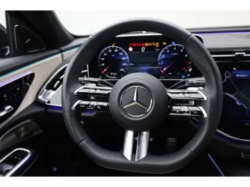 MERCEDES-BENZ E 200 AMG Night Leder Superscreen Burm 360