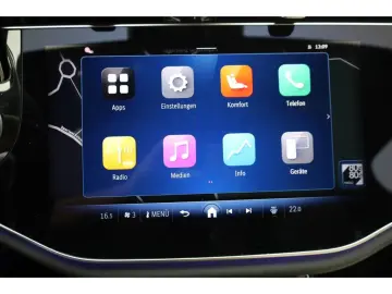MERCEDES-BENZ E 200 AMG Night Leder Superscreen Burm 360