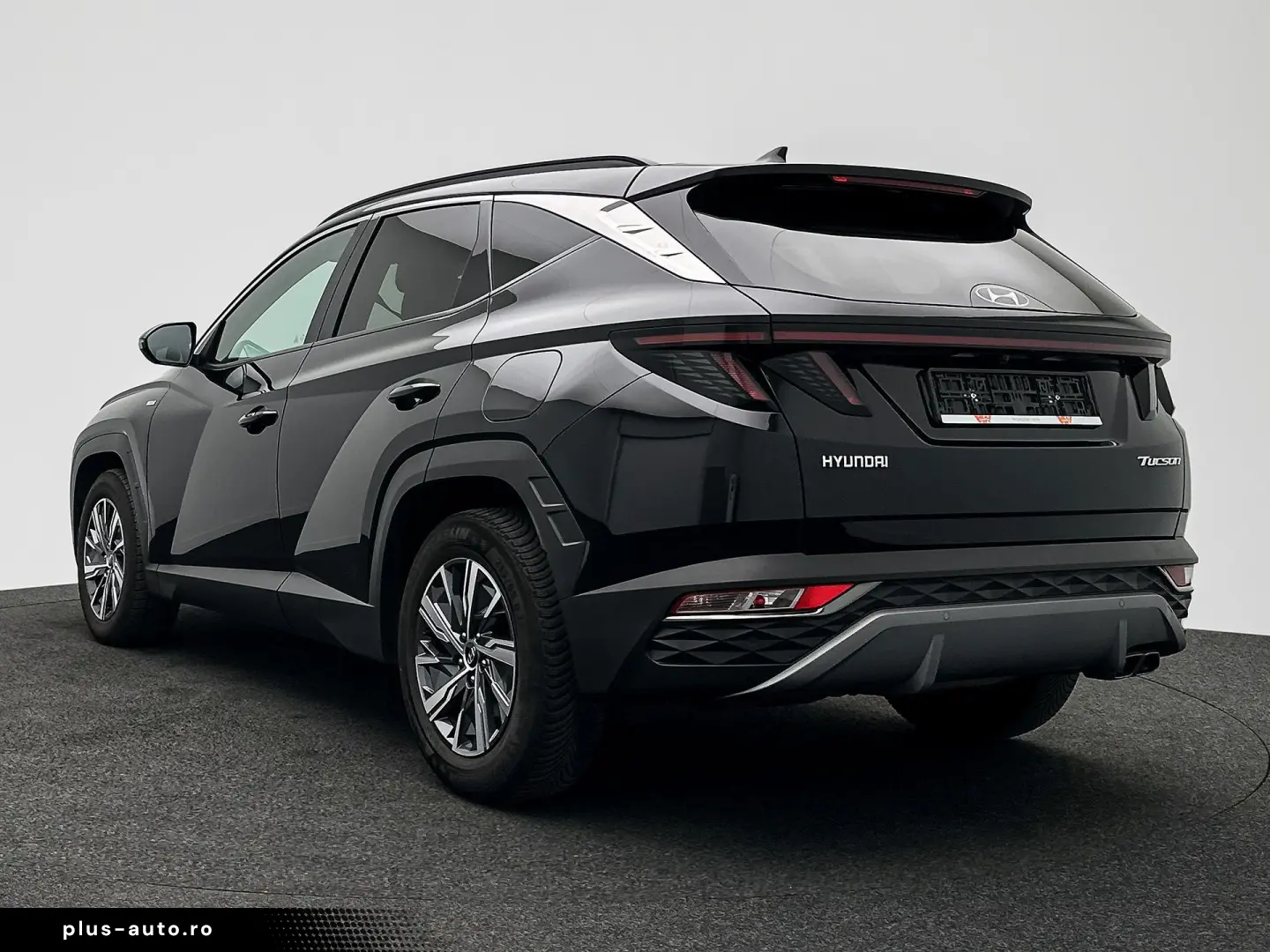 Hyundai Tucson 1.6 CRDI Mild hibryd - Automatic  136 cp