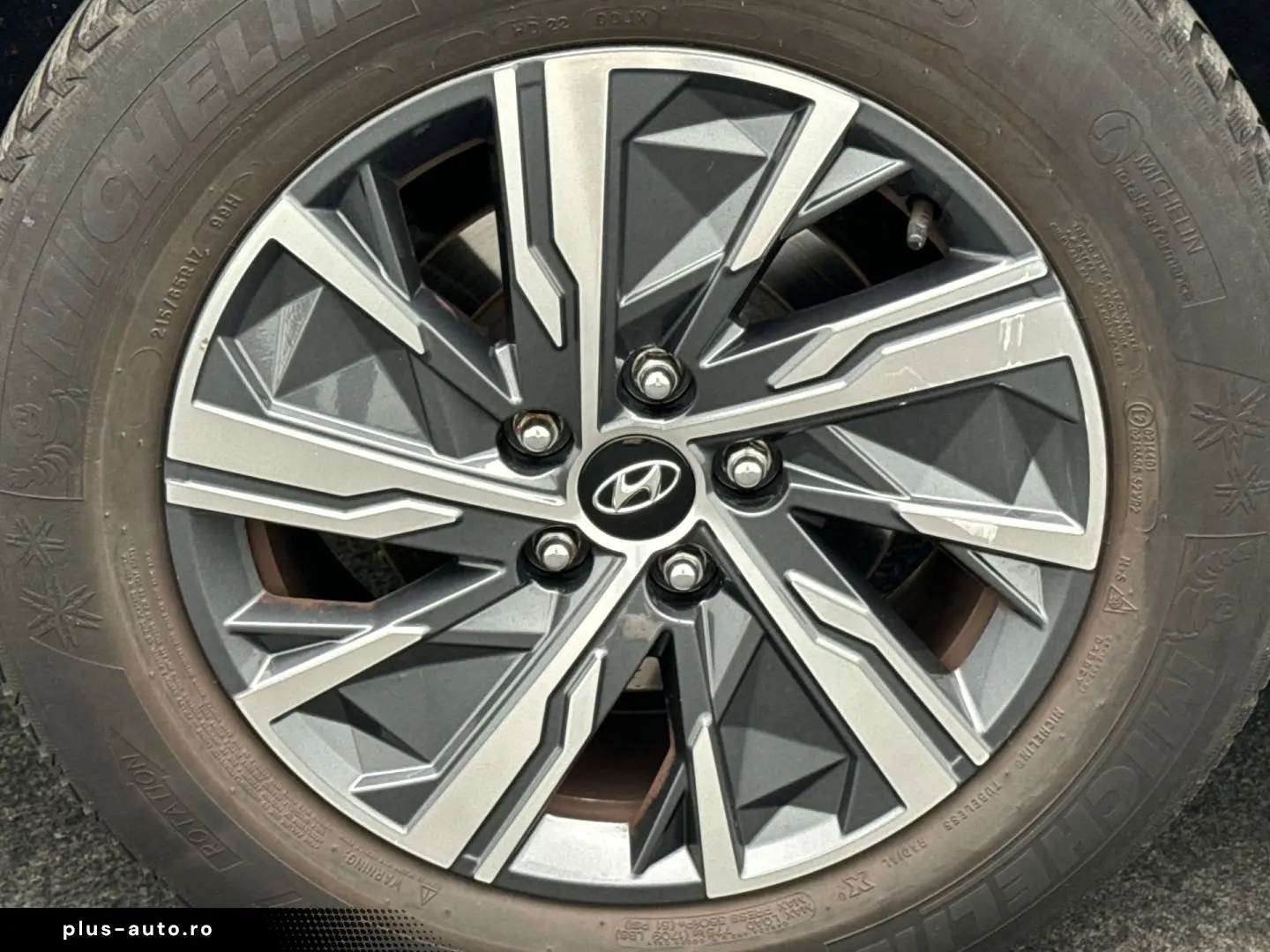 Hyundai Tucson 1.6 CRDI Mild hibryd - Automatic  136 cp