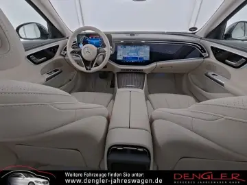 MERCEDES-BENZ E 200 BEIGE PANO SUPERSCREEN  Advanced