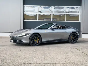 FERRARI Roma Spider