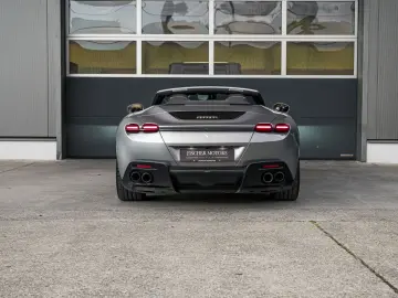FERRARI Roma Spider