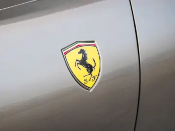 FERRARI Roma Spider