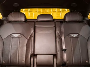 Bentley Bentayga HYBRID   PANORAMA