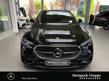 MERCEDES-BENZ E 300 e AMG Prem Superscreen Distro Me…
