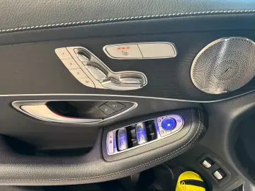 MERCEDES-BENZ GLC 300e 4M AMG-Line FAP Pano AHK Memo…