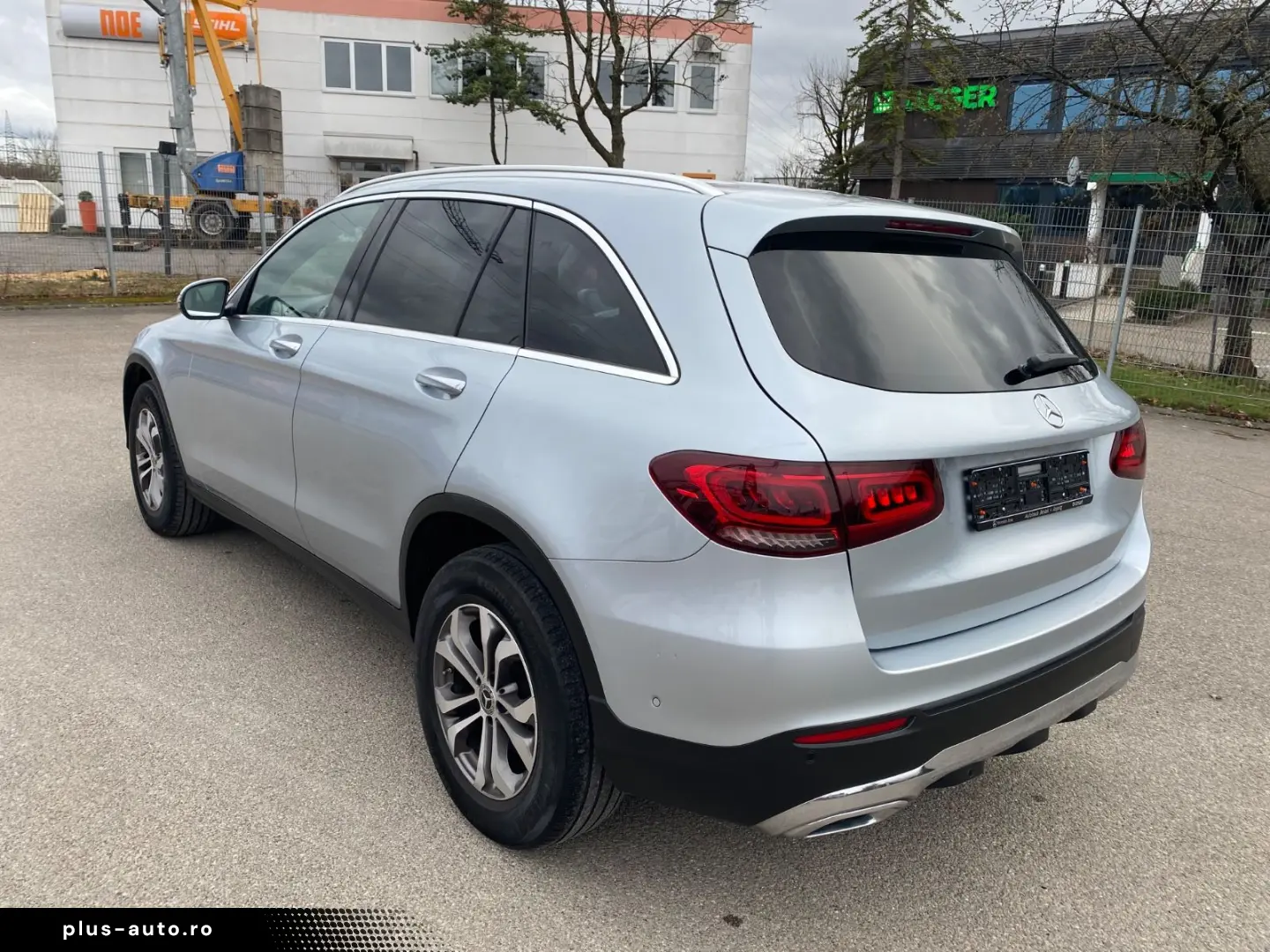 MERCEDES-BENZ GLC 220d Standheizung Kam Distr Spur Totwinkel