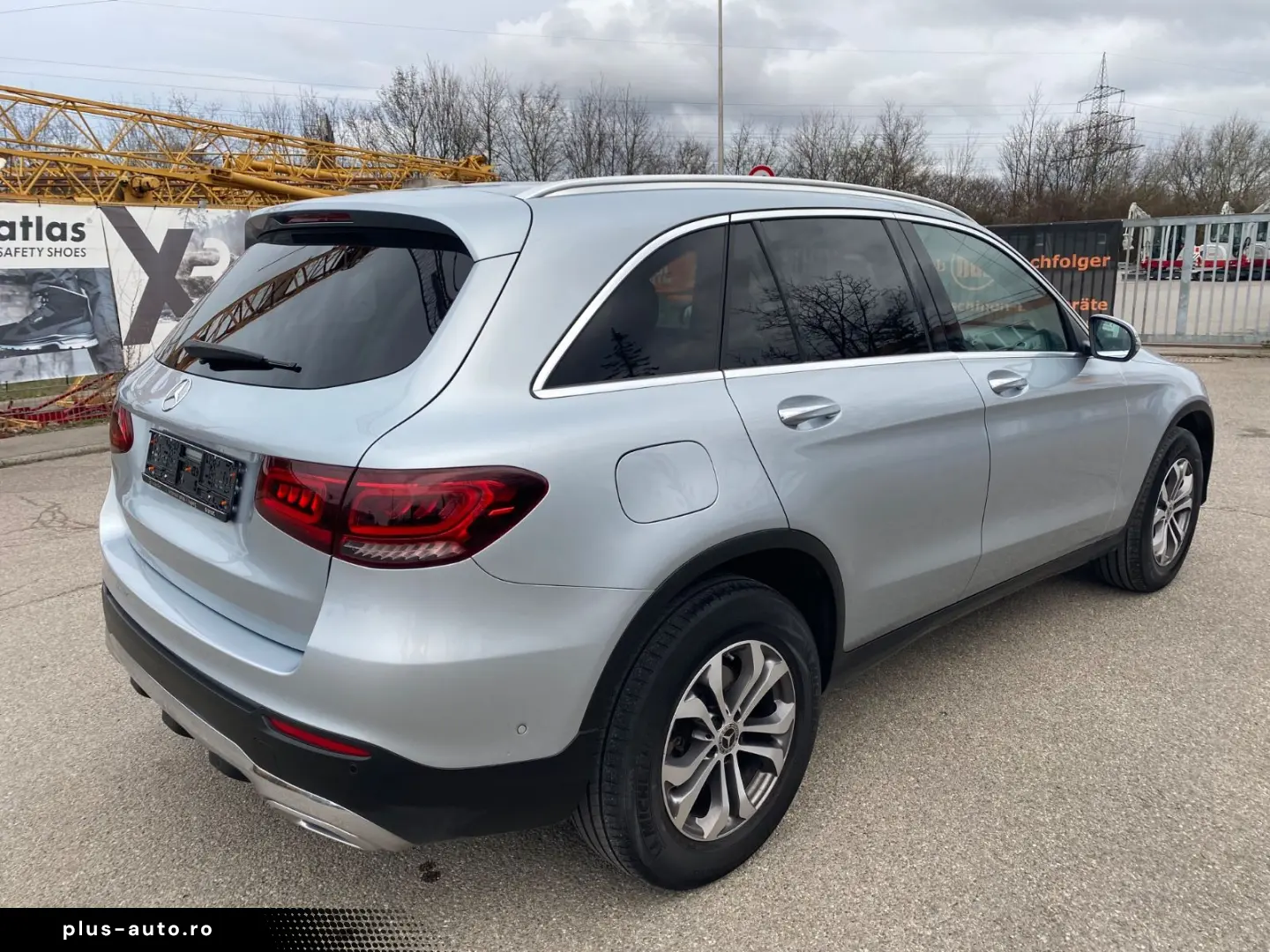 MERCEDES-BENZ GLC 220d Standheizung Kam Distr Spur Totwinkel