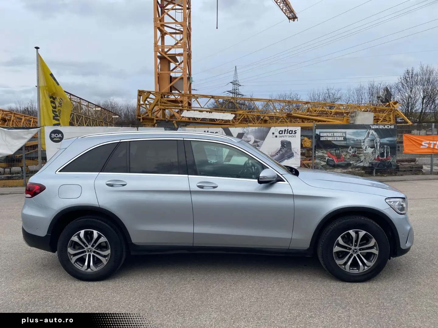 MERCEDES-BENZ GLC 220d Standheizung Kam Distr Spur Totwinkel