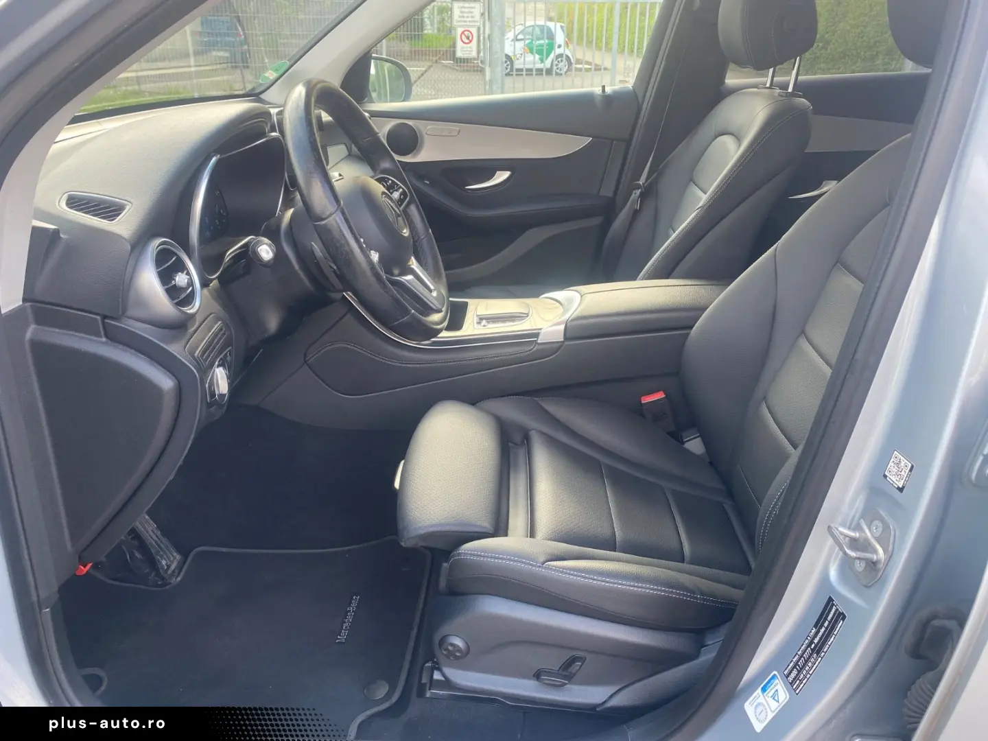 MERCEDES-BENZ GLC 220d Standheizung Kam Distr Spur Totwinkel