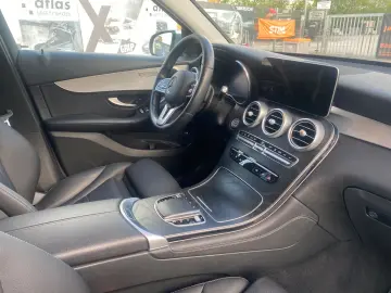 MERCEDES-BENZ GLC 220d Standheizung Kam Distr Spur Totwinkel