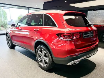MERCEDES-BENZ GLC 300 de 4M CHROM OFFROAD LED KAMERA&hellip;