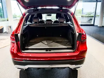 MERCEDES-BENZ GLC 300 de 4M CHROM OFFROAD LED KAMERA&hellip;