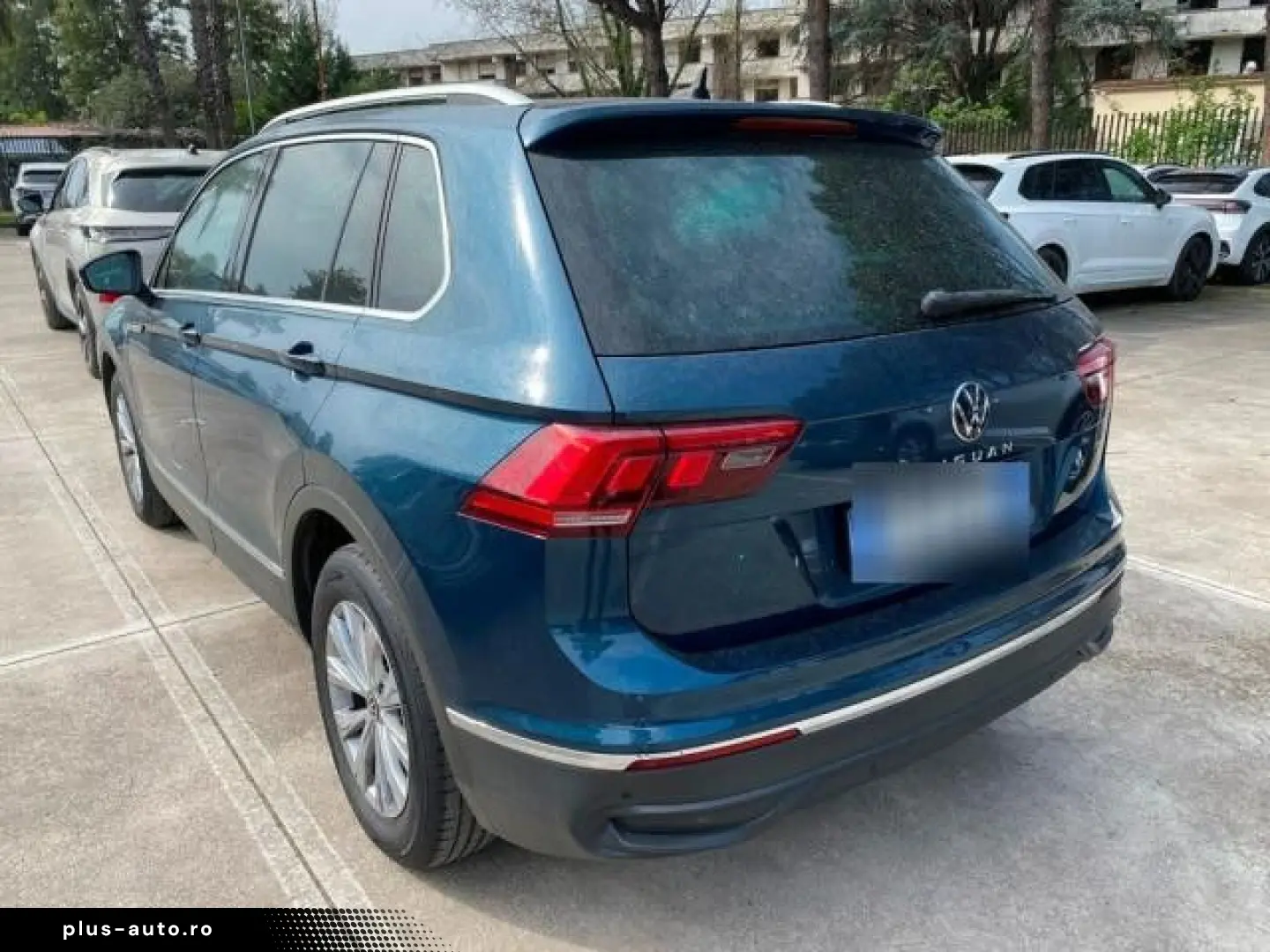 VW Tiguan Life 2.0 TDI SCR LED ACC PDC