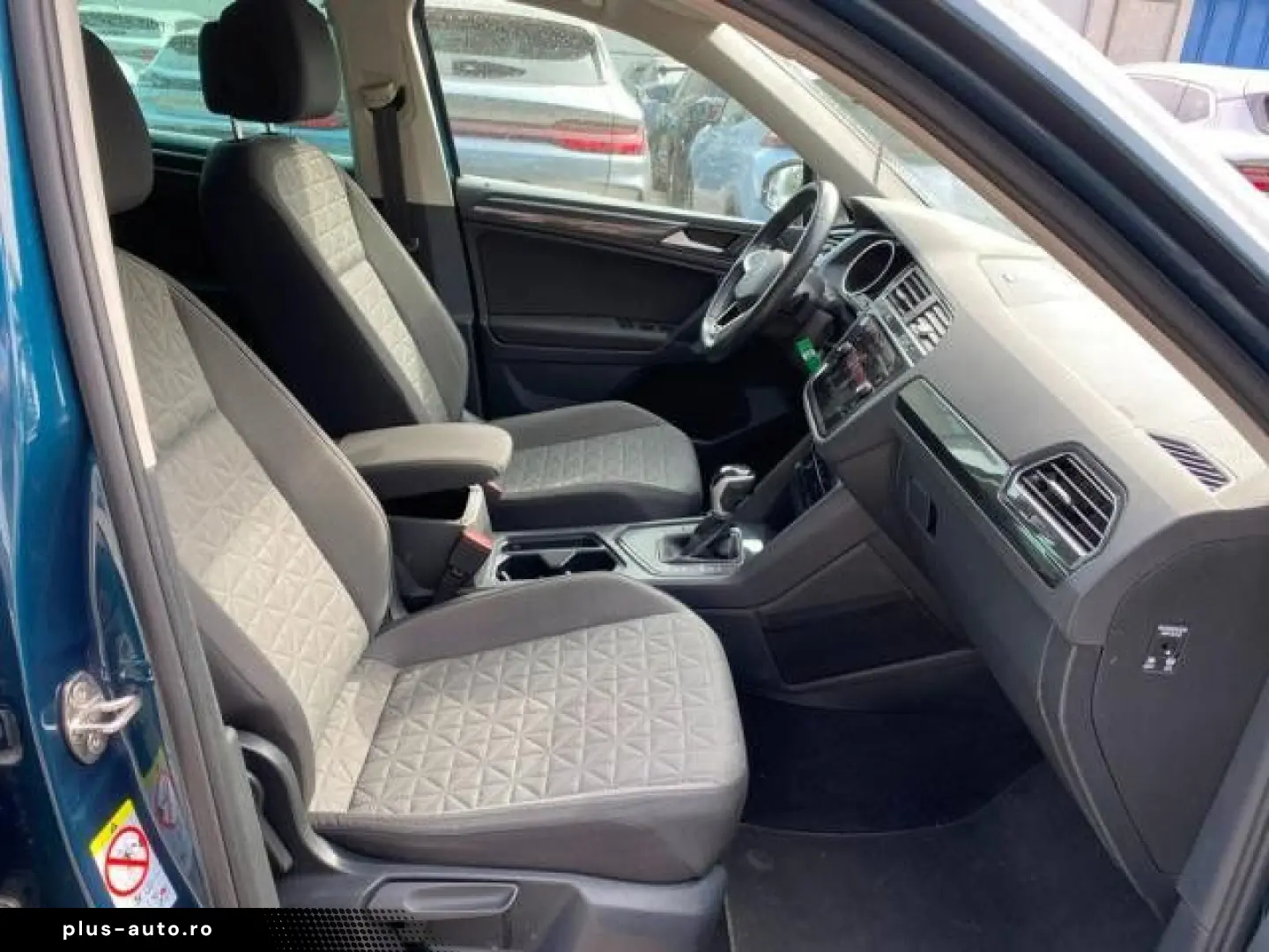 VW Tiguan Life 2.0 TDI SCR LED ACC PDC