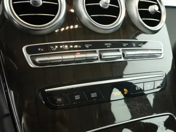 Mercedes-Benz GLC 300 de 4M AMG HUD Navi MBUX