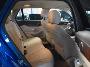 Mercedes-Benz GLC 200 d 4Matic KAMERA LEDER NAVI