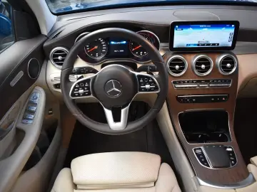 Mercedes-Benz GLC 200 d 4Matic KAMERA LEDER NAVI