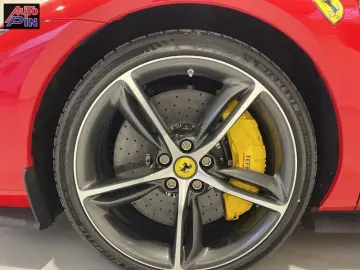 FERRARI Ferrari 296 GTS 3.0 Hybrid DCT GTS